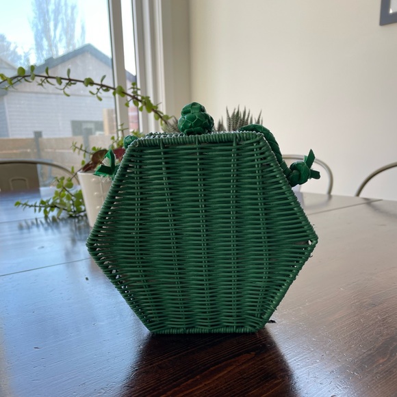 Zara Handbags - Zara Straw/Woven Bag